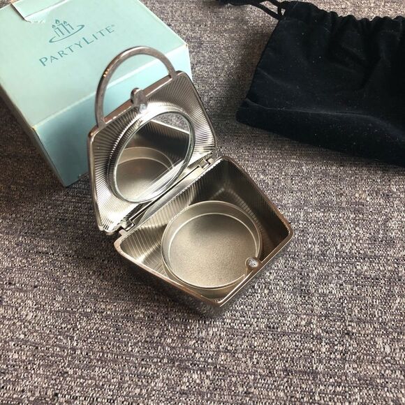 PARTYLITE Audrey Purse Travel Tealight Holder - Picture 3 of 6